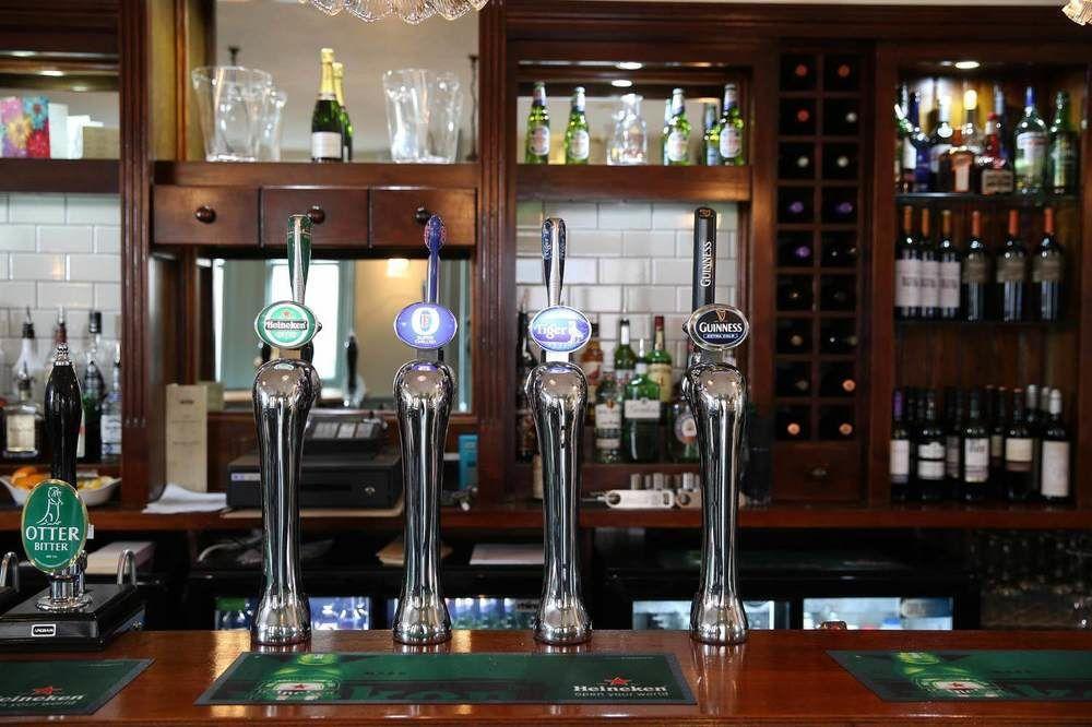 King William IV Hotel Totnes Buitenkant foto